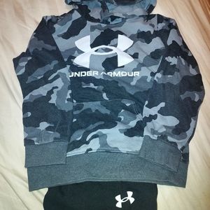 Under Armour boys sweatshirt hoodie and sweat pants set, size 7
